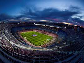 Camp Nou deveria ficar fechado até o final de setembro. EFE/Alejandro Garcia