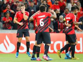 Paranaense completa su tricampeonato con remontada en el añadido. EFE/Hedeson Alves/Archivo