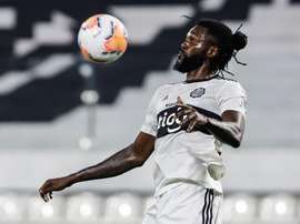 Adebayor bloqué en isolement au Bénin. EFE