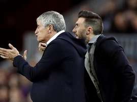 L'ancien adjoint de Setién au Barça va entraîner... le club de Piqué. EFE