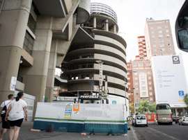 Las obras del Bernabéu se detuvieron este lunes. EFE/Archivo