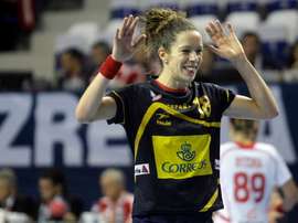 La jugadora española Begoña Fernández reacciona durante el partido del Campeonato del Mundo de balonmano que disputaron contra Polonia, en Zrenjanin, Serbia, el 9 de diciembre del 2013. EFE/Andrej Cukic/Archivo