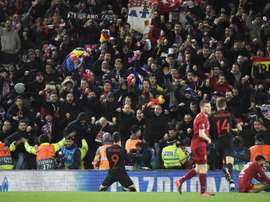 La proeza del Atlético en Anfield cumple un mes. EFE