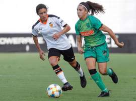 Mónica Flores fichó por el Valencia en 2018. EFE