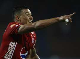 Los vuelos, muy caros. EFE