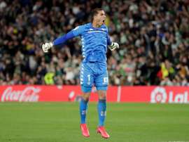 Un joueur positif au Betis, deux autres en quarantaine. EFE