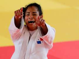 Fotografía tomada en agosto de 2018 en la que se registró a la judoca panameña Kristine Jiménez al celebrar la obtención de la medalla de oro en la categoría de los 52 Kg de los XXIII Juegos Centroamericanos y del Caribe, en Barranquilla (Colombia). EFE/Leonardo Muñoz/Archivo