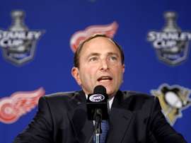 En la imagen, el comisionado de la Nacional de Hockey Sobre Hielo (NHL), Gary Bettman. EFE/Jeff Kowalsky/Archivo