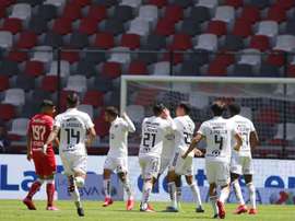 El club ayudará al personal del estadio. EFE
