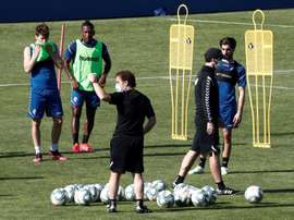 Último entrenamiento de Osasuna en grupos. EFE