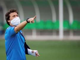 Rubi quiere tener al Betis al 100% de cara al derbi. EFE