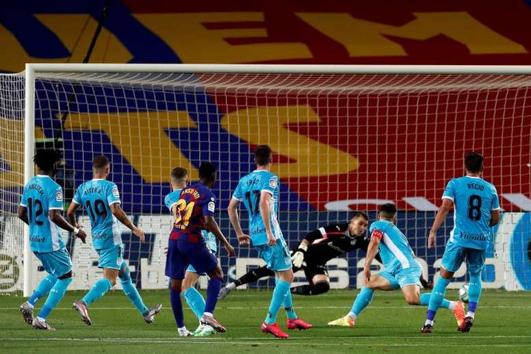 Neither Messi Nor Suarez Ansu Fati Is Barca S Most Clinical Striker Besoccer