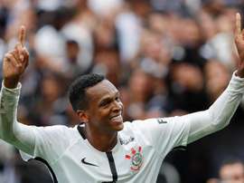 Jô regresa por tercera vez a Corinthians. EFE