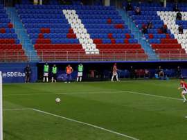 Cambian de hora cuatro partidos de Primera y Segunda. EFE