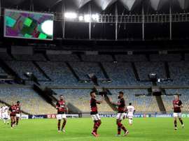 Volvió el fútbol a Brasil. EFE