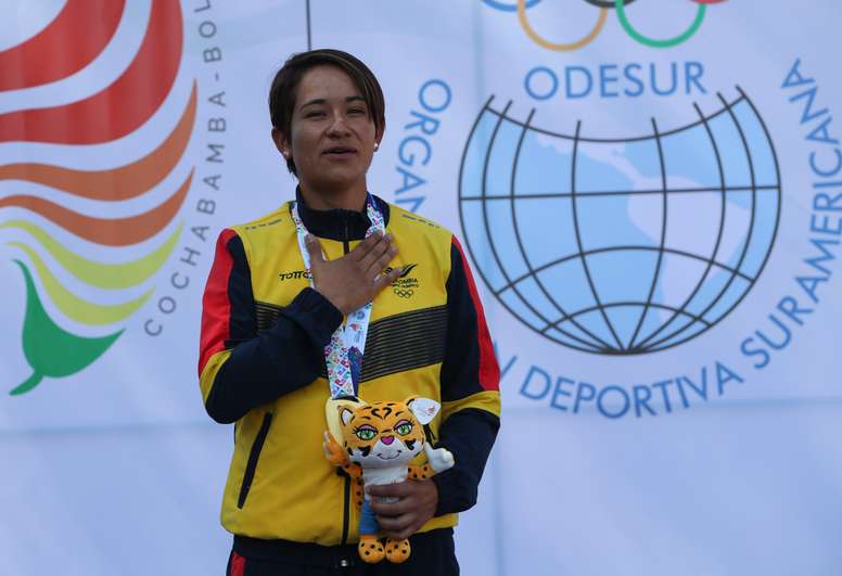 En la imagen el triple campeona de la Vuelta a Colombia, Ana Cristina Sanabria. EFE/Martin Alipaz/Archivo