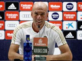Zidane en conférence de presse d'avant-match. EFE