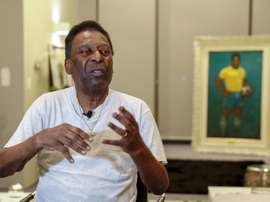 Pelé tuvo que rendirse ante los 700 goles de Messi. EFE