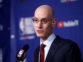 En la imagen, el comisionado de la NBA, Adam Silver. EFE/Larry W. Smith/Archivo