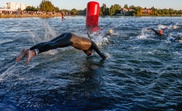 El Ironman de Buenos Aires es parte del South American Championship, un espectáculo deportivo con circuito rápido y el más grande en esta distancia dentro del continente. EFE/David Fernández/Archivo