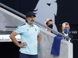 Rufete, resignado ante los malos resultados. EFE