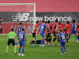 El Sevilla, a certificar pronto su plaza de Champions. EFE