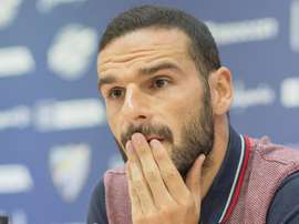 Lombán sabe que está cerca la permanencia. EFE