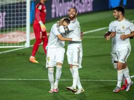 Florentino Perez encense Karim Benzema. EFE