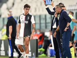 Dybala (L) had to be substituted just before half-time. EFE/EPA