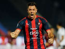 Un 'ciclón' arrasa con Sportivo San Lorenzo. EFE