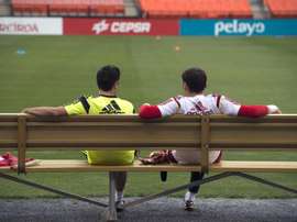 Mensaje de despedida y homenaje de Xavi a Casillas. EFE