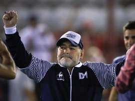 Maradona, siempre comprometido con los niños. EFE