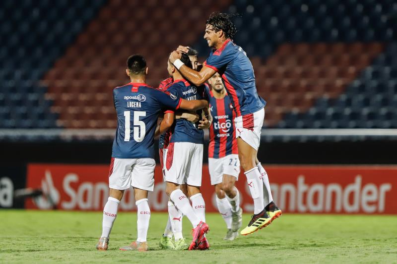 Cerro Porteño sabe sufrir para mantener el liderato