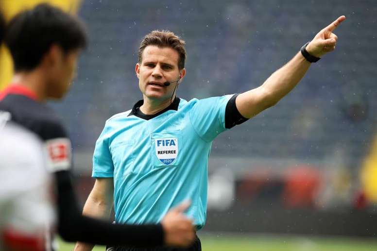 Felix Brych To Referee Man Utd V Sevilla Besoccer