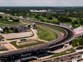 Pato OWard, de 21 años, completó la vuelta más rápida en el circuito oval del Indianapolis Motor Speedway (en la imagen) al marcar una velocidad de 362,673 km/h y superar a tres excampeones. EFE/Tannen Maury/Archivo