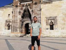 Dejó atrás Polonia y se ha embarcado en una nueva aventura en el Sivasspor turco. EFE