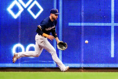 En la imagen, el jardinero izquierdo, Ryan Braun de los Cerveceros de Milwaukee. EFE/TANNEN MAURY/Archivo