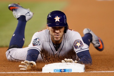 En la imagen el guardabosques George Springer. EFE /EPA /JOHN G. MABANGLO /Archivo