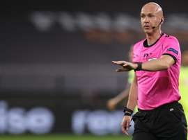 Sevilla y Bayern tienen buena experiencia con el árbitro Anthony Taylor. EFE/EPA/Lars Baron