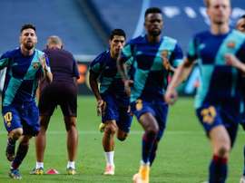 Assim foi o último treino do Barcelona. EFE/EPA/TIAGO PETINGA