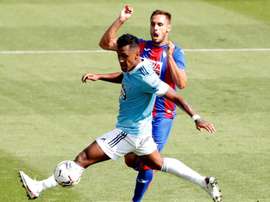A Renato Tapia le gusta dejar huella. EFE