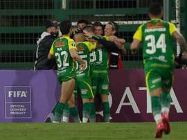Defensa hace justicia y escala a la segunda posición. EFE