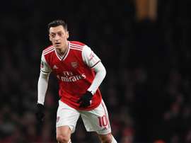 Arteta le dejó claro que tendrá complicado entrar en el equipo. EFE