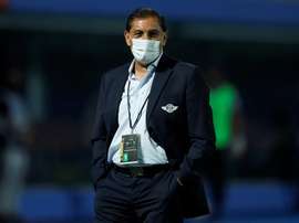 Ramón Díaz deja de ser entrenador de Libertad. EFE