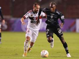 Ánimos de revancha en un duelo marcado por el COVID-19. EFE