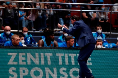 El entrenador del Zenit Xavi Pascual. EFE/EPA/ANATOLY MALTSEV