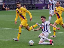 Pique took a pay cut. EFE