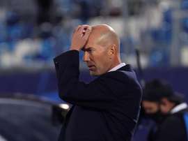 Zidane needs results if he is to stay at Madrid. EFE
