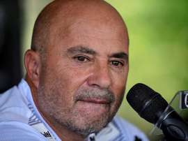 Sampaoli deja escapar el liderato. EFE