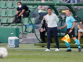Míchel admitió la superioridad del Sevilla. EFE/Archivo